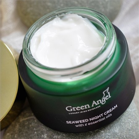 Green Angle seaweed night cream