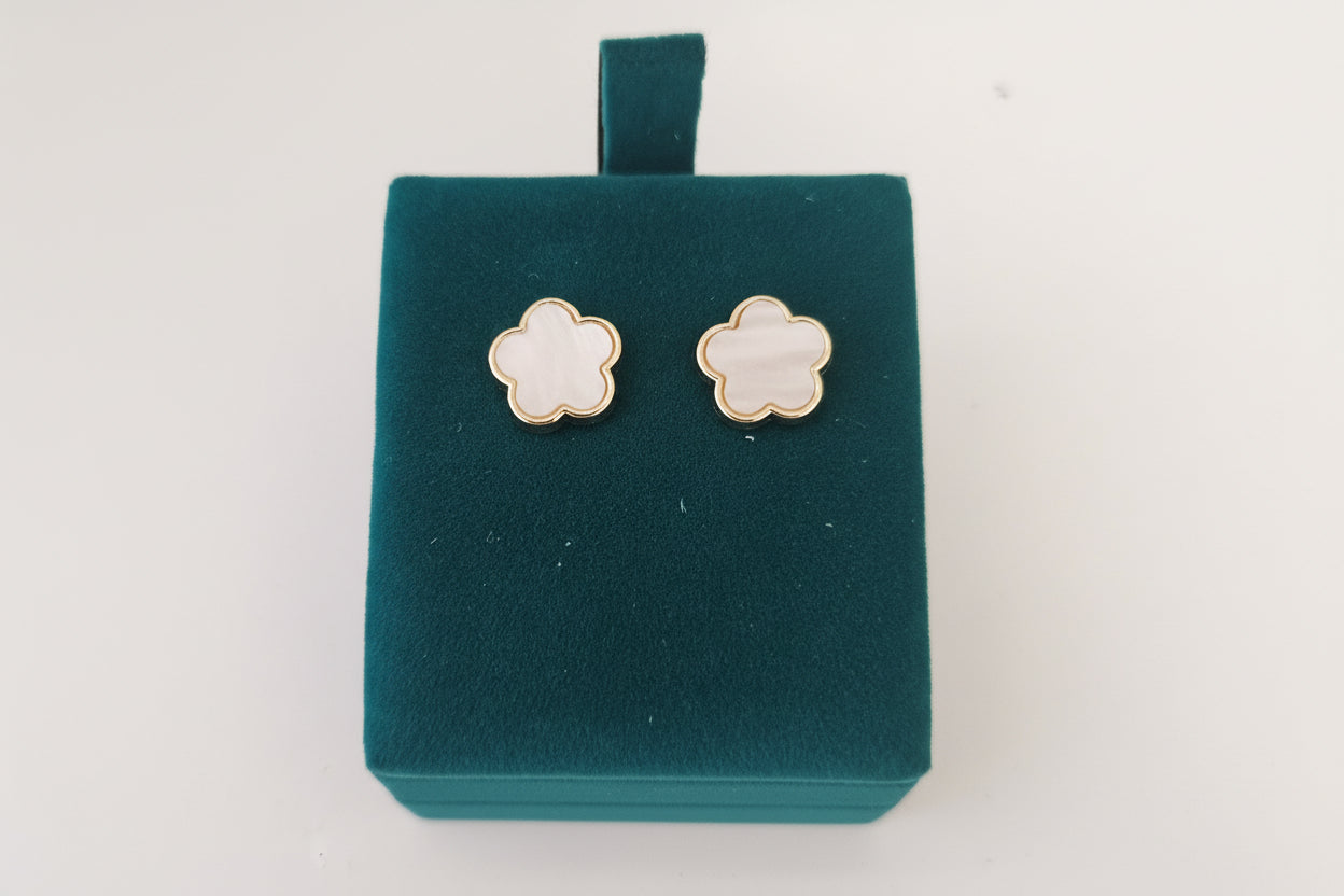 Gold Clover Stud Earrings