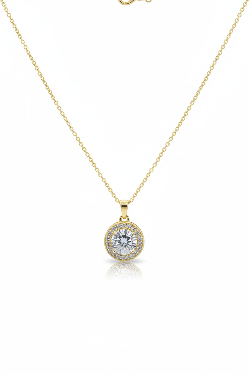 Goldplated pendent with clear stones