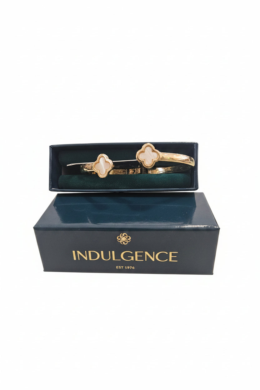Goldplated Clover Bangle