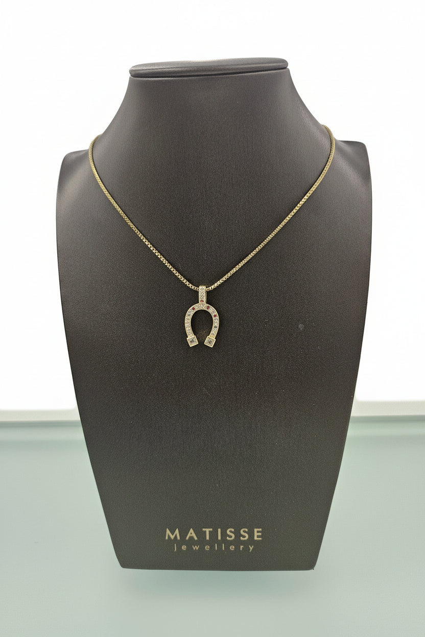 Goldplated Necklace with Horseshoe & Red/ Dimante Stones