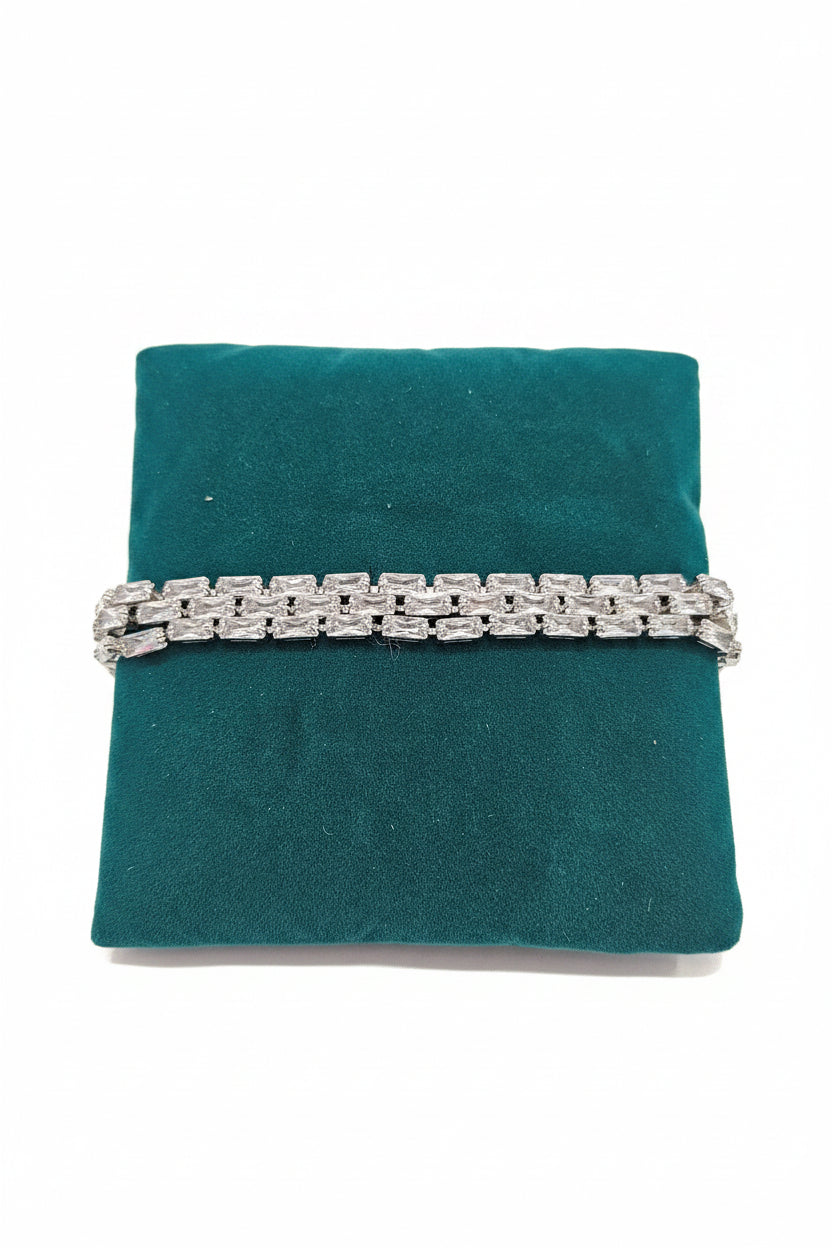 Silverplated treble bracelet with clear stones