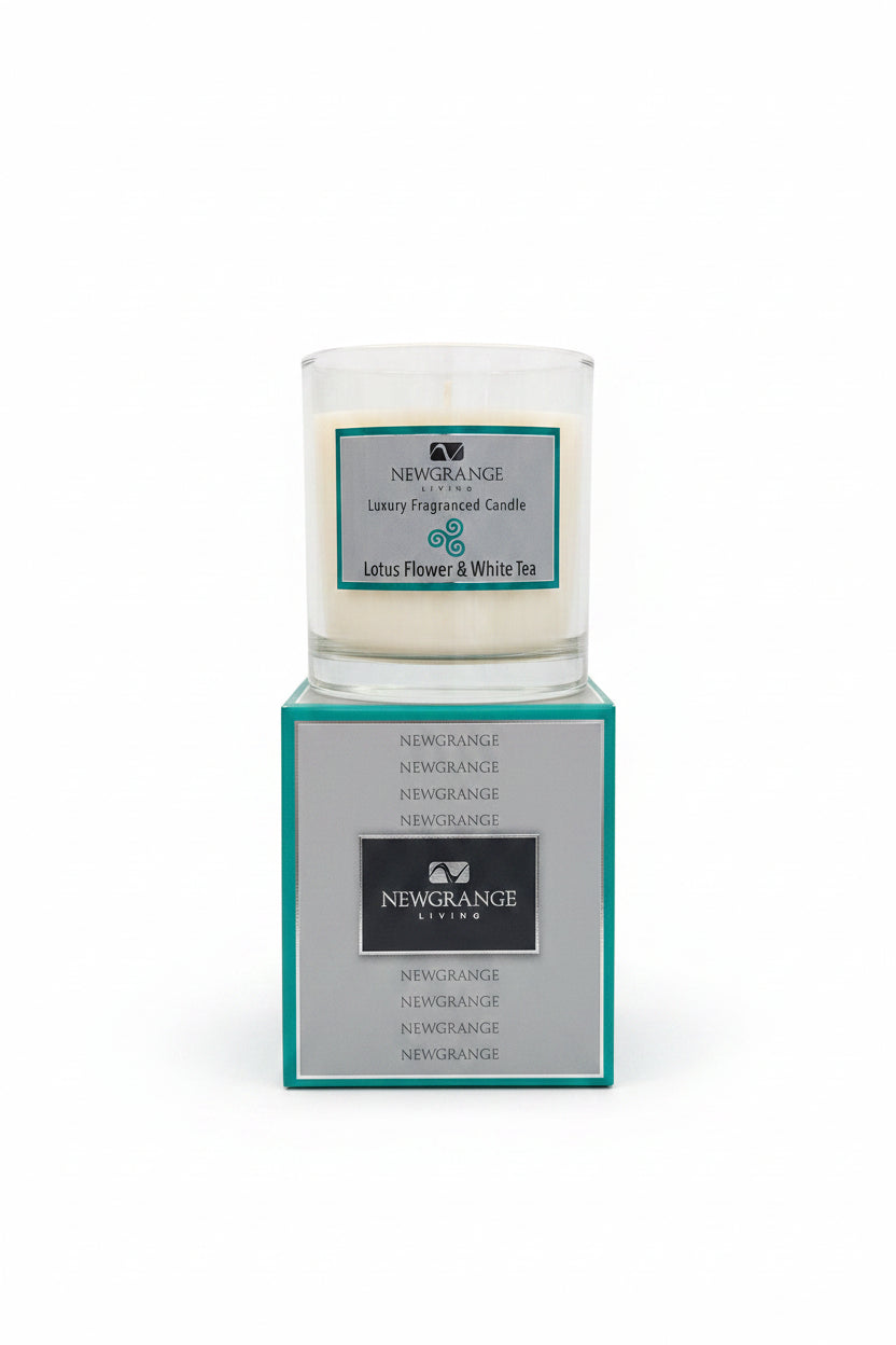Lotus flower & white tea candle