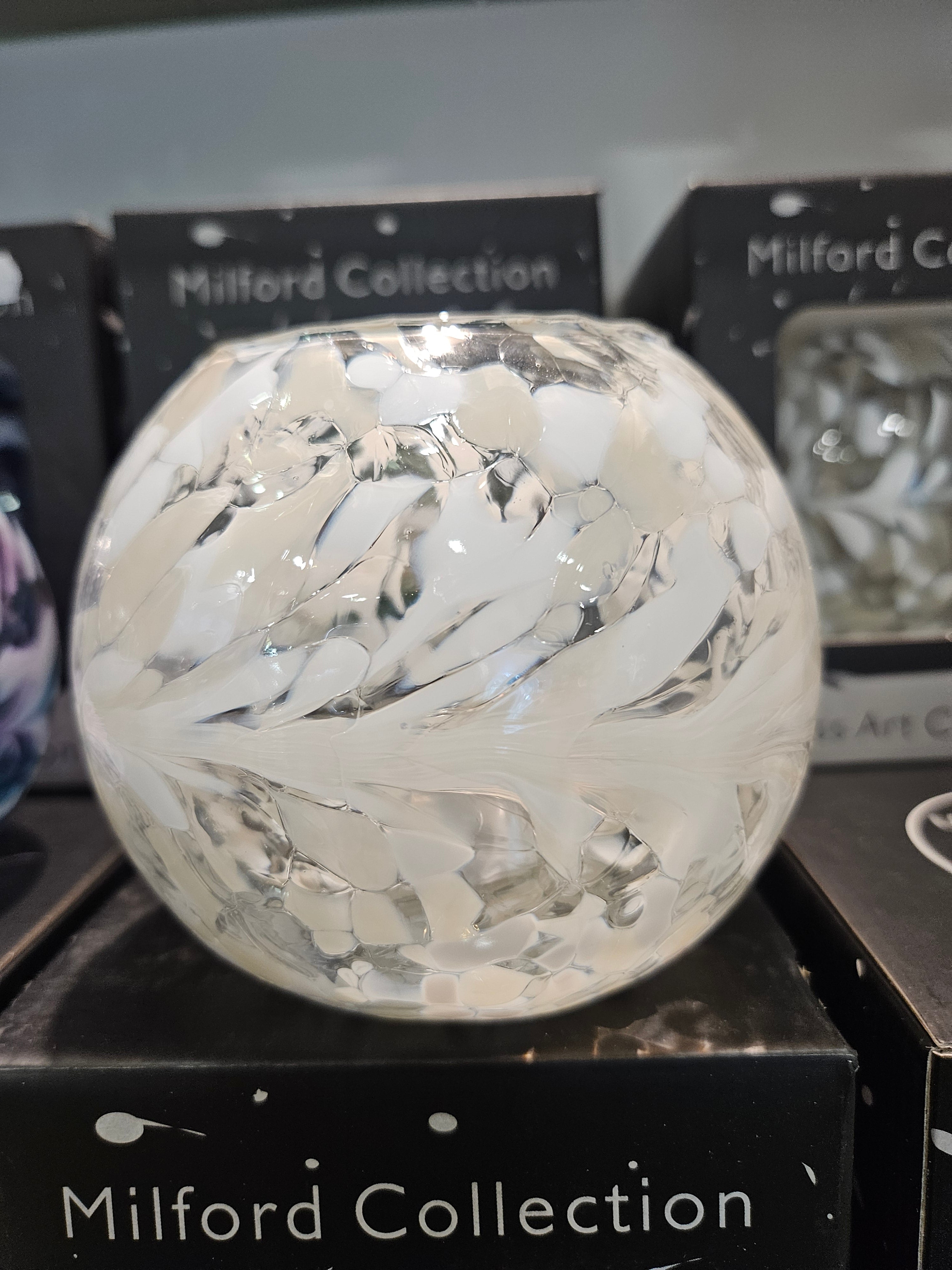 Large friendship tea light