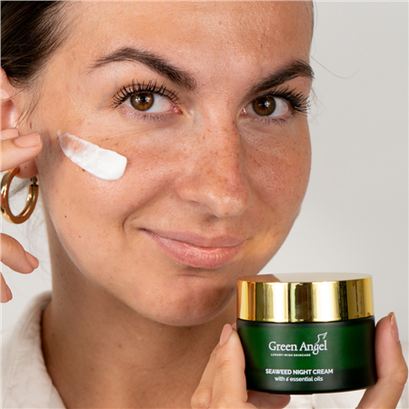 Green Angle seaweed night cream