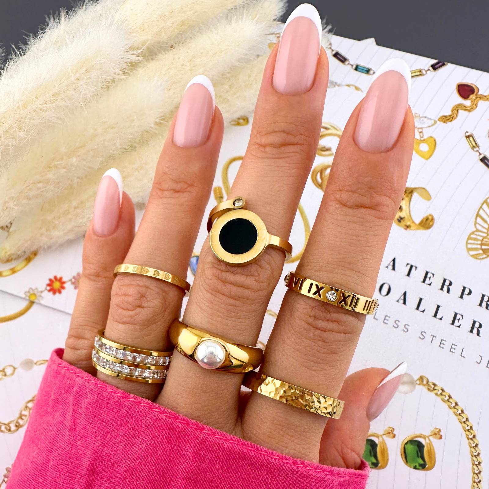L. Style Hammer Effect Ring 18K Gold Plated Steel