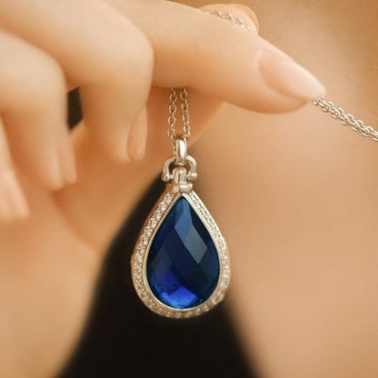 Newbridge Locket with Sapphire Blue Stone