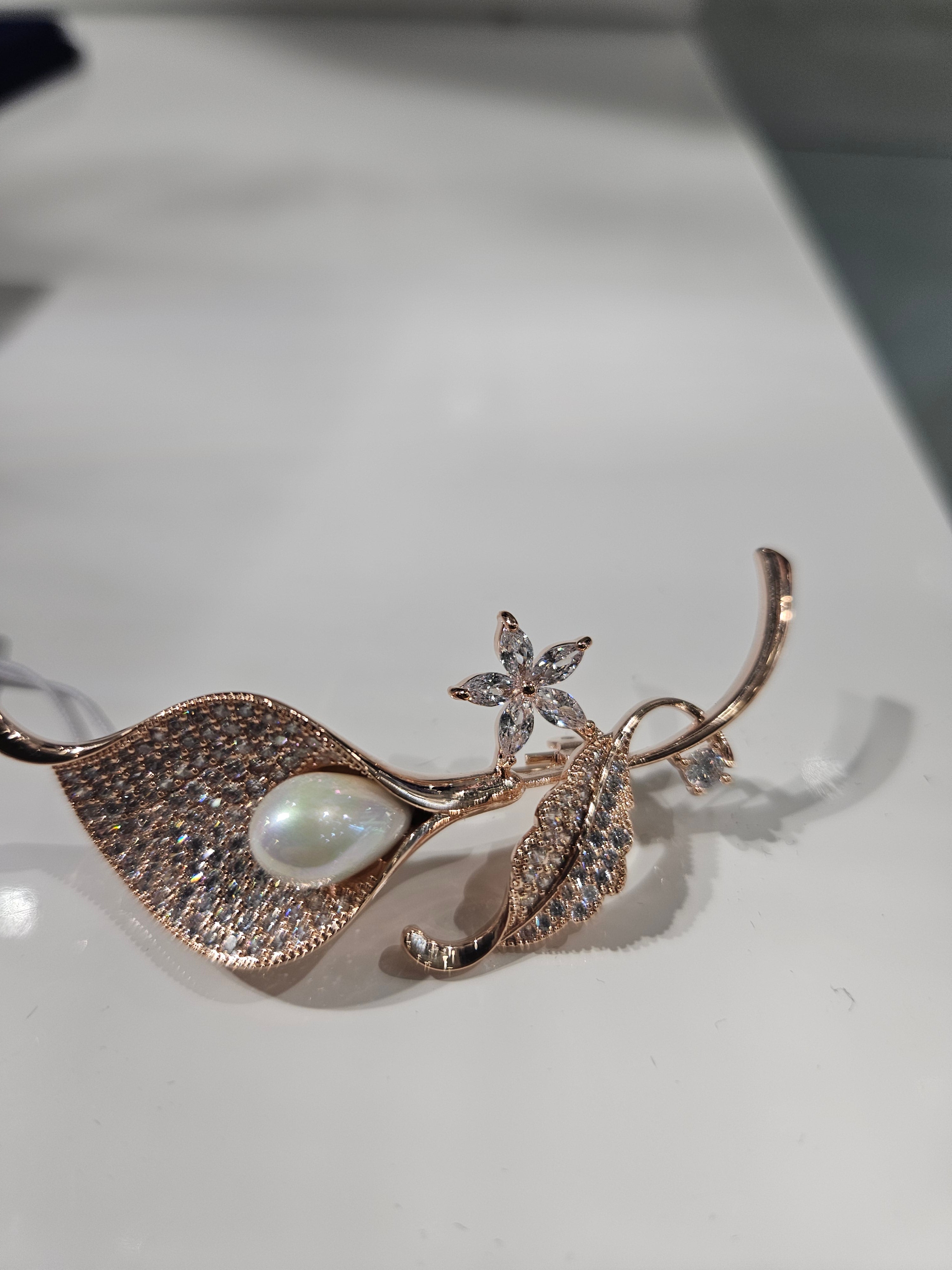 Absolute Rosegold Plated Lilly Brooch