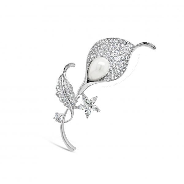 Absolute Silverplated  Lilly Dimante & Pearl Brooch