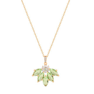 Tipperary Maureen O'Hara Vintage Flower Pendant Peridot Gold