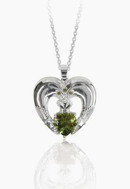Tipperary Maureen O'Hara Silver Claddagh with Green Stone