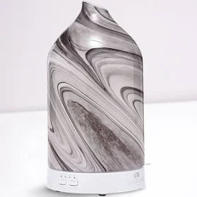 Newgrange Black and White Marble Aroma Diffuser