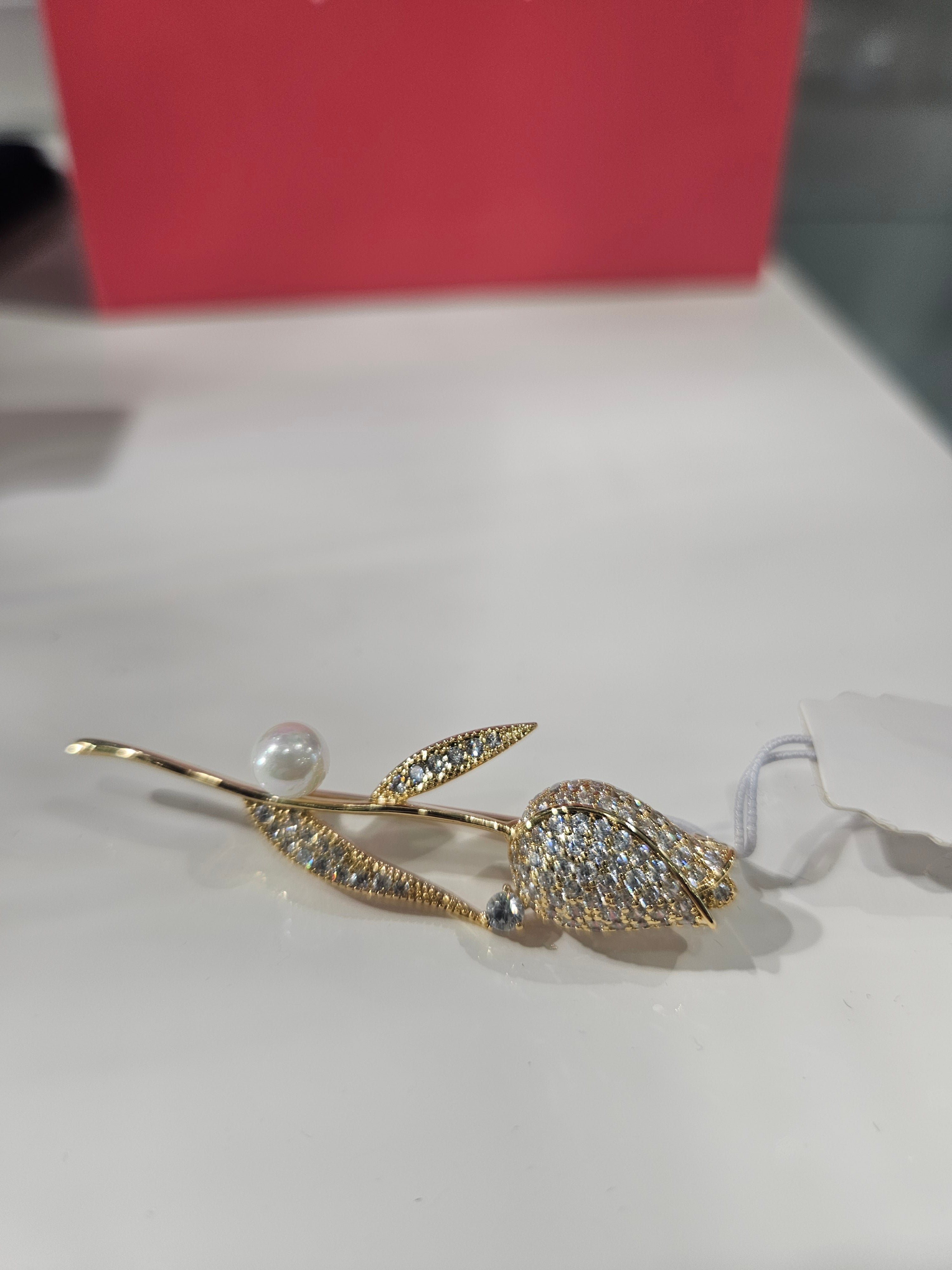 Absolute Goldplated Tulip Brooch