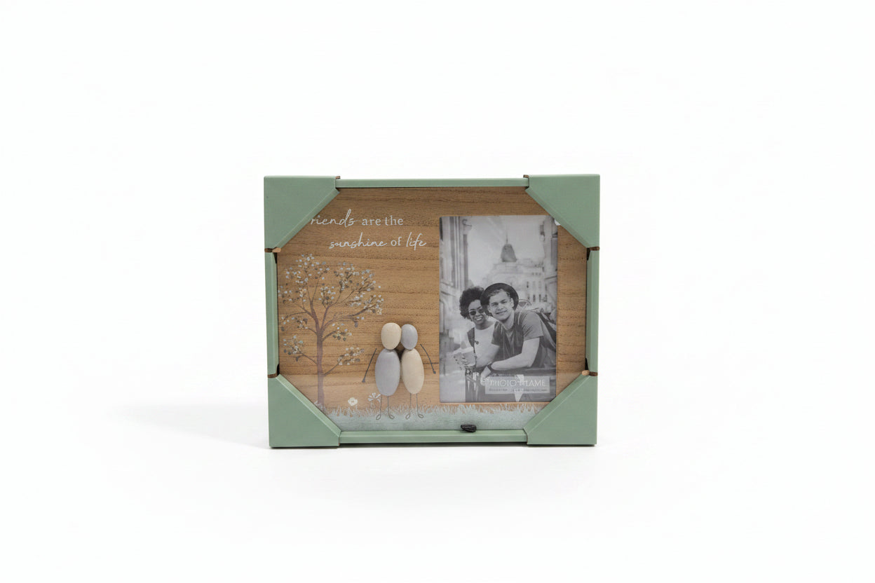 Pebble Friends Photo Frame 4×6