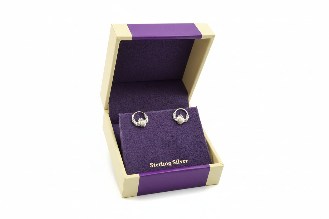 Claddagh  & Pearl earrings