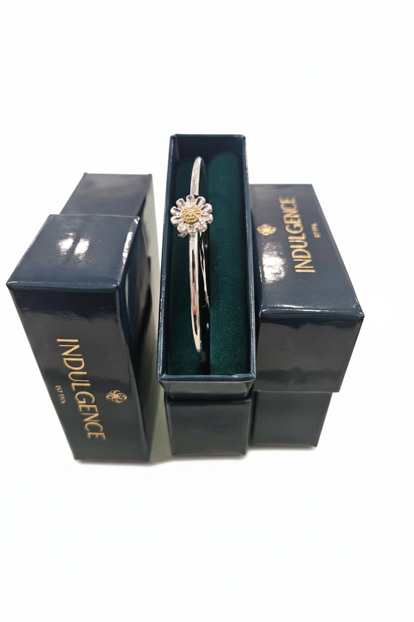 Silverplated  Daisy Bangle