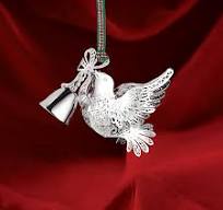 Newbridge Dove with Christmas Bell Decoration