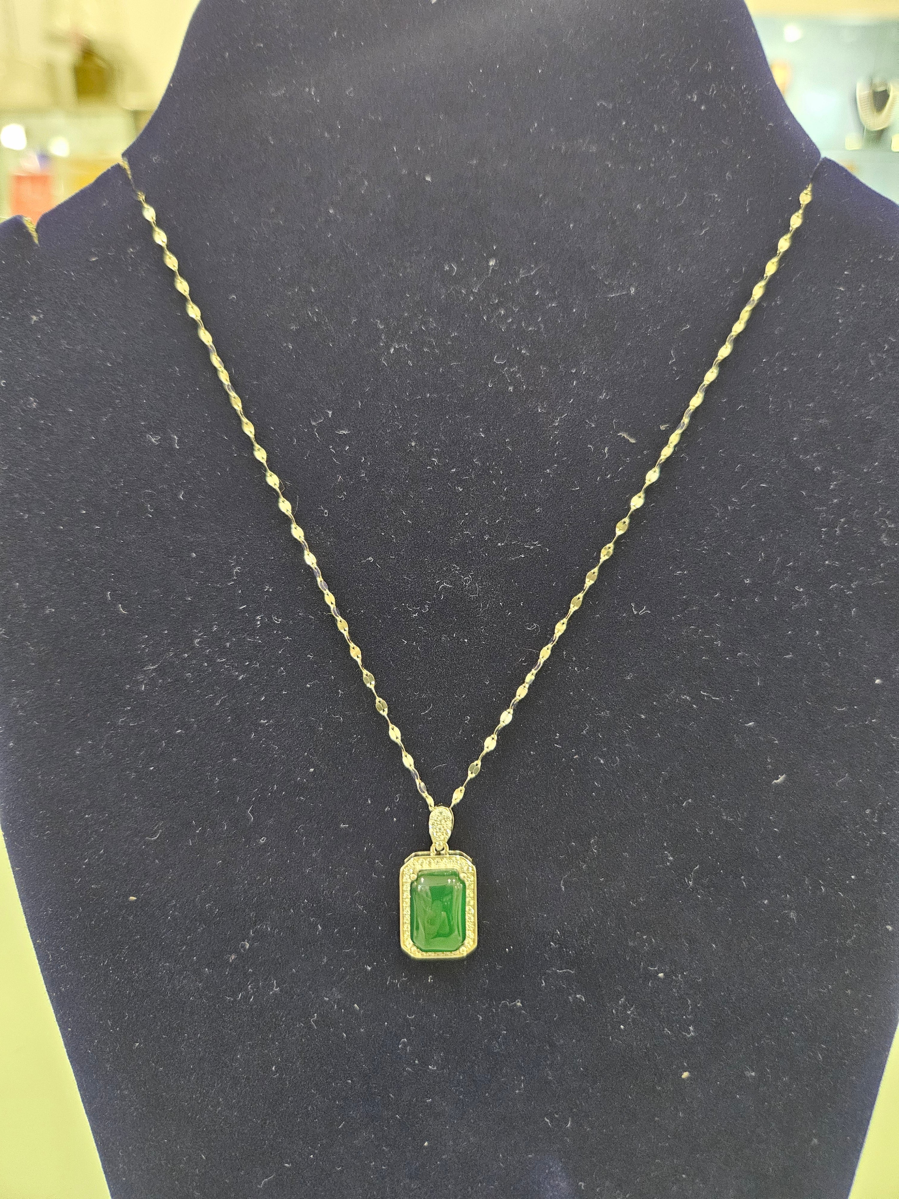 Silver chain with Green & Clear stones