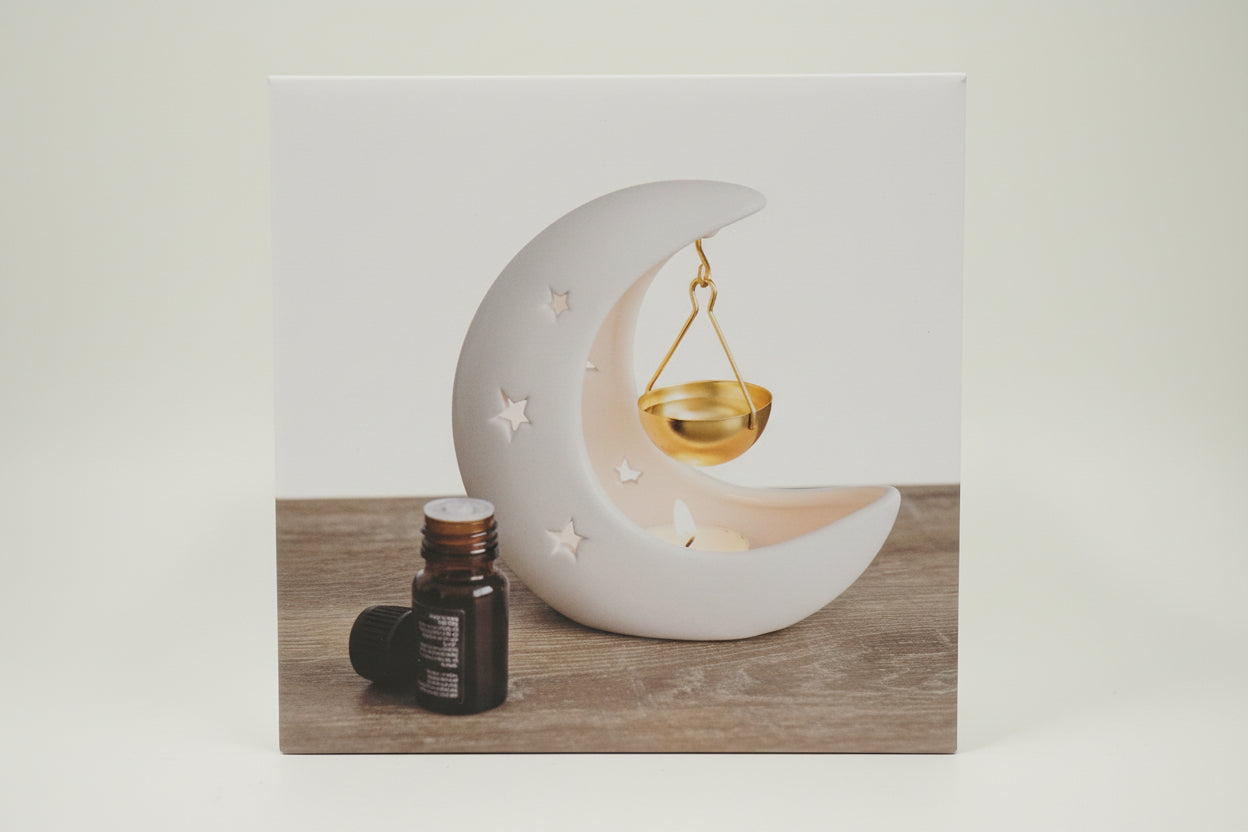 White present moon oil burner